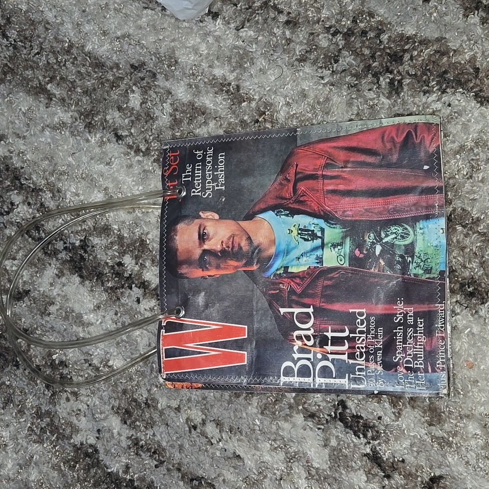Brad Pitt tote